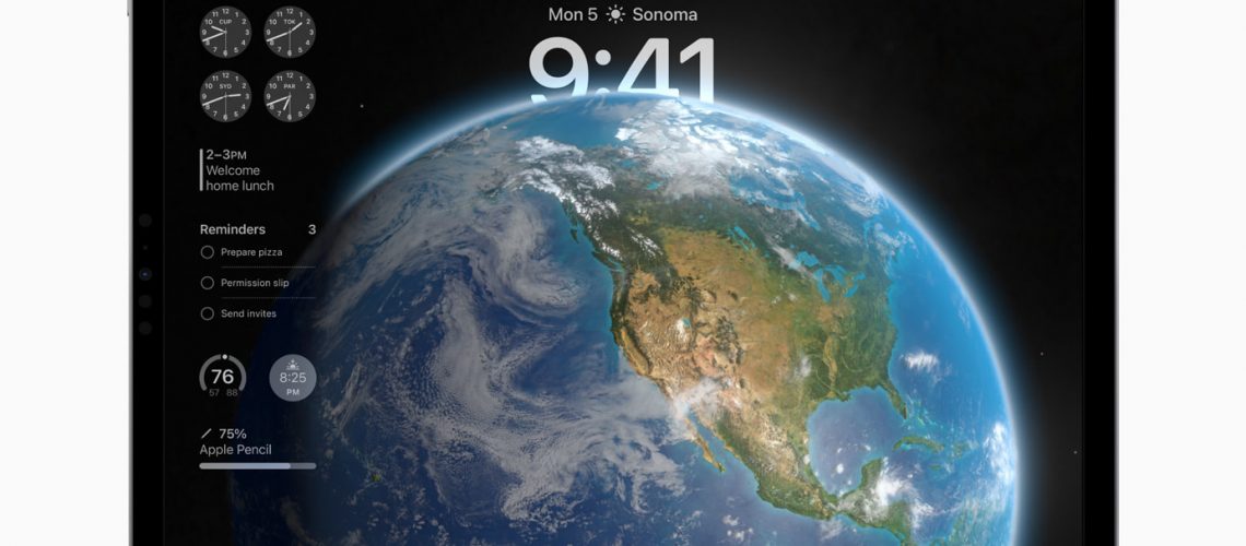 Apple-WWDC23-iPadOS-17-Lock-Screen-Earth-with-widgets-230605_big.jpg.medium_2x